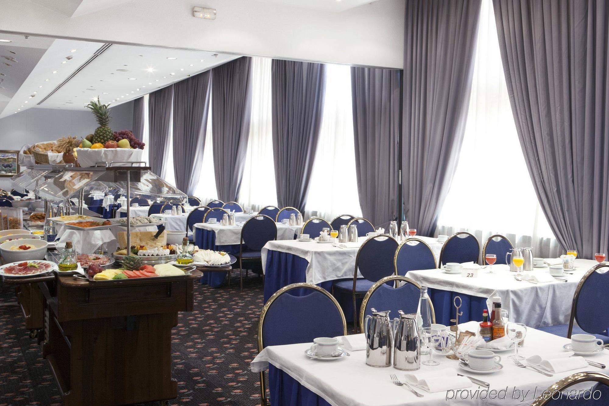 Husa Moncloa Madrid Restaurant bilde
